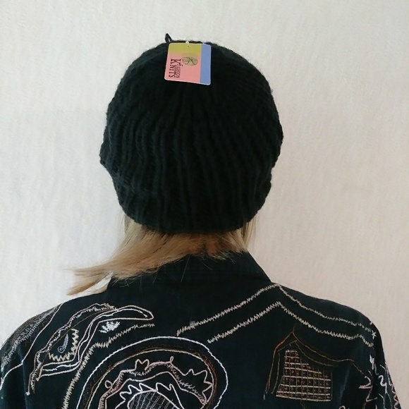 Black Knit Beanie Hat - Picture 4 of 4